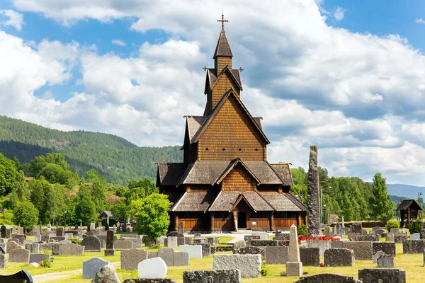 Поездка Норвегию Летом Ставковская Церковь Хеддале Является Крупнейшей Сохранившейся Рамочной — стоковое фото