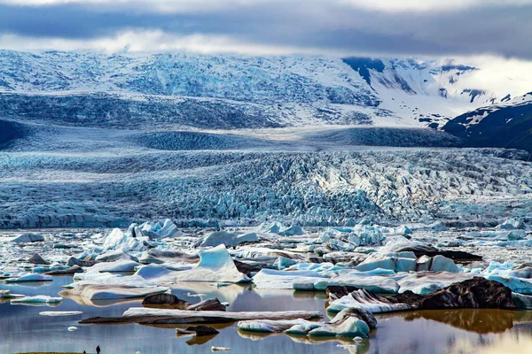 Παγωμένη Λιμνοθάλασσα Jokulsarlon Ισλανδία Μια Επιβλητική Γραφική Λιμνοθάλασσα Στα Βόρεια — Φωτογραφία Αρχείου