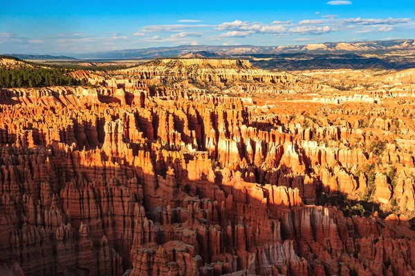 Giant Natural Amphitheater Created Erosion Hoodoos Unique Geological Structures Formed — Stock Photo, Image