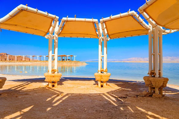 Ett Pittoreskt Galleri Stranden Israels Kust Den Avrinningslösa Saltsjön Döda — Stockfoto