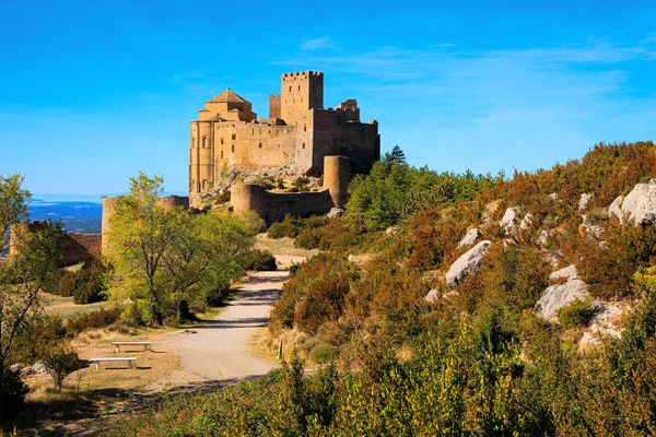 西班牙城堡 卢拉城堡 西班牙的防御结构建于一千年前 早晨的太阳 秋天去西班牙 阿拉贡 — 图库照片