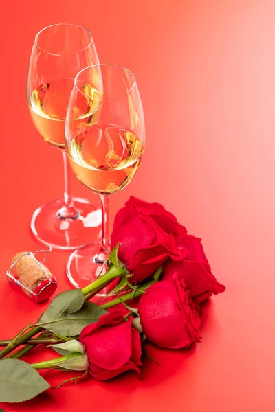 Valentines Day Card Champagne Rose Flowers Red Background Space Your — Stock Photo, Image