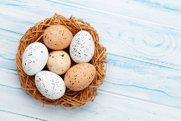 Tarjeta Felicitación Pascua Con Huevos Pascua Nido Vista Superior Plano — Foto de Stock