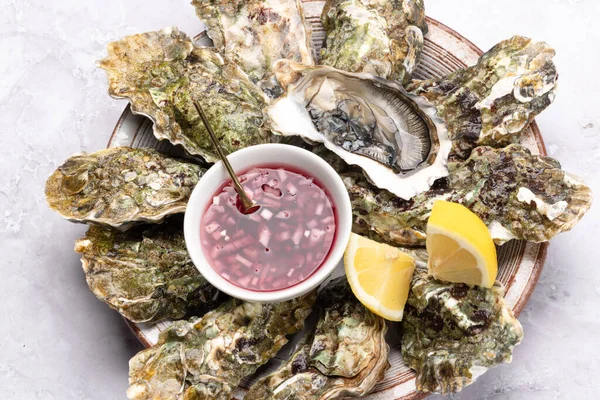 Fresh Oysters Sauce Lemons Flat Lay — Stock Photo, Image