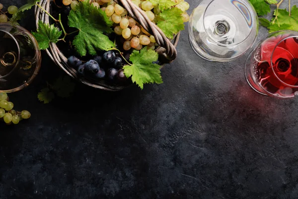 White Rose Red Wine Glasses Grape Basket Flat Lay Copy —  Fotos de Stock