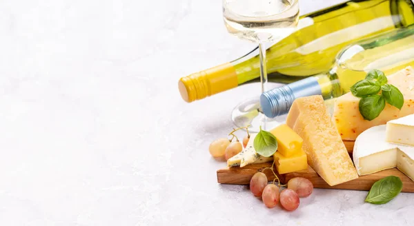 Various Cheese Board White Wine Copy Space — Foto Stock