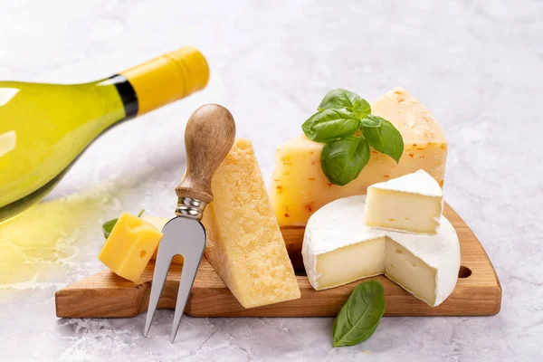 Various Cheese Board White Wine Bottle — Photo