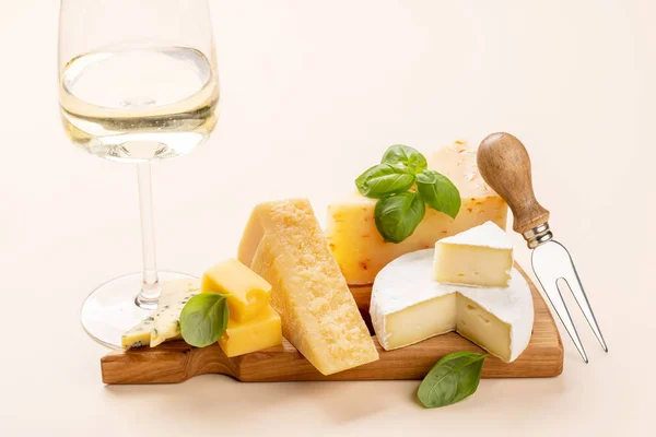 Various Cheese Board White Wine — Stok Foto