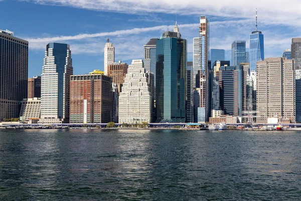 Skyline Iconico New York Visto Brooklyn Attraverso East River — Foto Stock