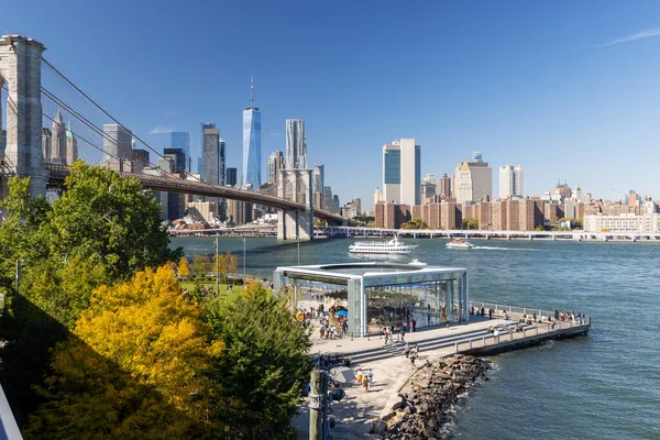 Иконический Вид Нью Йорк Бруклина Через Ист Ривер — стоковое фото