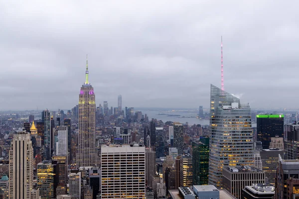 Мангеттен Парад Нью Йорку Який Демонструє Вражаючу Архітектуру Сучасний Пейзаж — стокове фото
