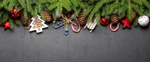 Karácsonyi Fenyő Dekorációval Hellyel Üdvözlő Szöveget Lapos Fektetés — Stock Fotó