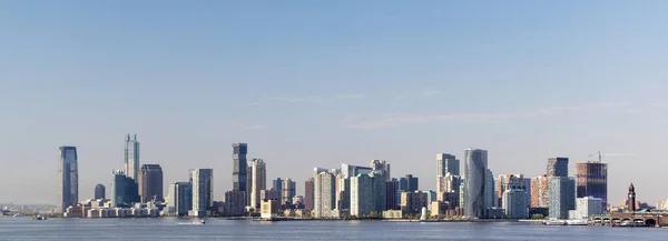 Horizonte Jersey City Panorama Arranha Céus Através Rio Hudson — Fotografia de Stock
