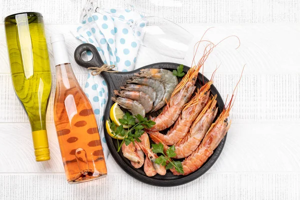 Top View Fresh Seafood Shrimp Langoustines Trout Steaks Accompanied White — Stock Photo, Image