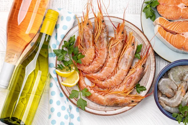 Top View Photo Fresh Seafood Shrimp Lobster Trout Steaks Accompanied — Stock Photo, Image