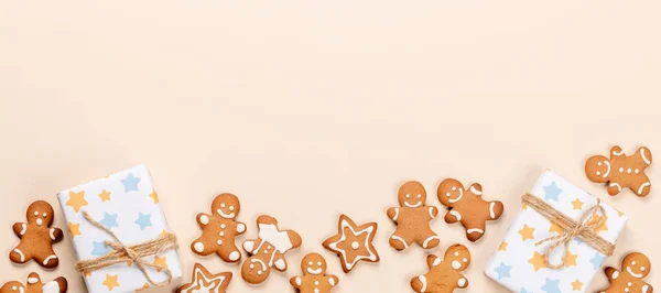Kerstcadeaudozen Peperkoeken Koekjes Ruimte Voor Kerstgroeten Tekst Vlakke Plaat — Stockfoto