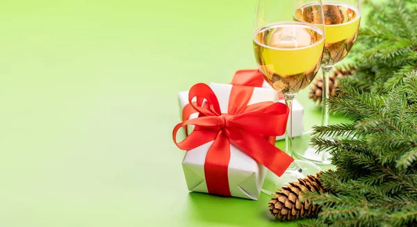 Xmas Fir Tree Branch Christmas Gift Box Champagne Space Greetings — Stock Photo, Image