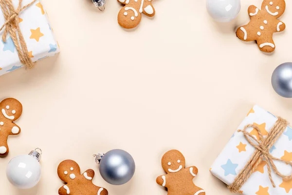 Caixas Presente Natal Biscoitos Gengibre Espaço Para Texto Saudações Natal — Fotografia de Stock
