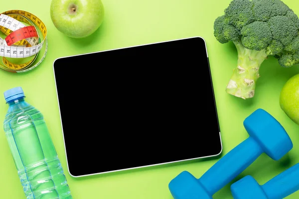 Concepto Fitness Dieta Saludable Puesta Plana Con Tableta Para Plan —  Fotos de Stock