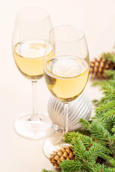 Ramo Abete Natale Champagne Addobbi Natalizi — Foto Stock