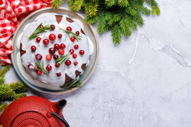 Lezzetli bir Noel pastası, bayram ziyafeti. Kopyalama alanı olan düz