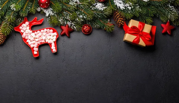 Charme Festivo Férias Fundo Natal Com Abeto Marshmallow Caixa Presente — Fotografia de Stock