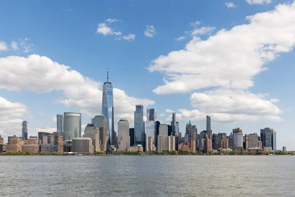 New York City Silueti Manhattan Gökdelenleri Hudson Nehri Üzerinde — Stok fotoğraf