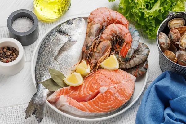 Seafood Platter Delight Shrimps Salmon Oysters Galore — Stock Photo, Image