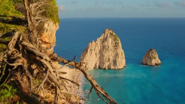 Vista Superior Las Rocas Plakaki Isla Zakynthos Mar Jónico Grecia — Vídeo de stock
