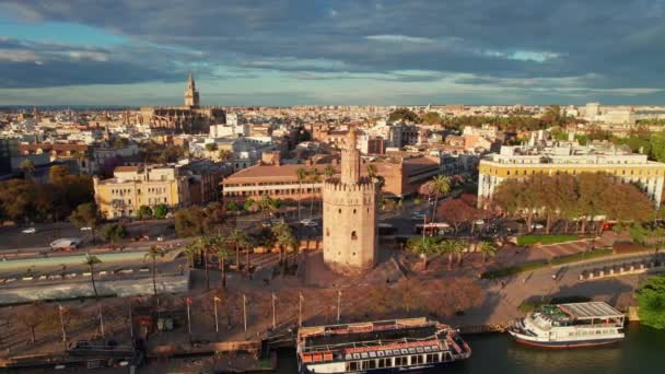Sevilla Staré Město Torre Del Oro Věž Katedrála Další Historické — Stock video