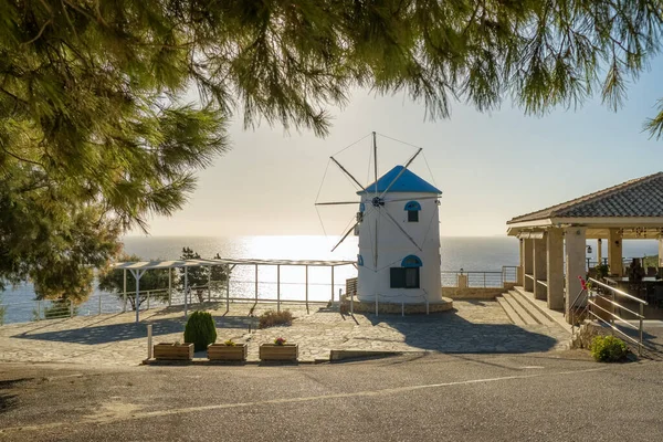 Yunanistan Zakynthos Adasındaki Eski Yel Değirmeni Yunanistan Zante Kentindeki Mavi — Stok fotoğraf