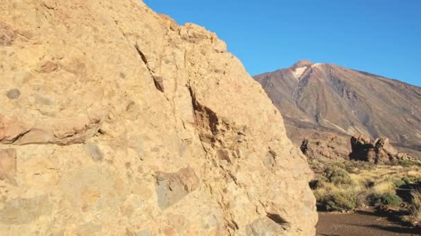 西班牙 加那利群岛 特内里费 结冰火山景观 特内里菲岛的国家公园 火山岩形成与著名的皮科德尔泰德山火山山顶 披露的镜头 — 图库视频影像