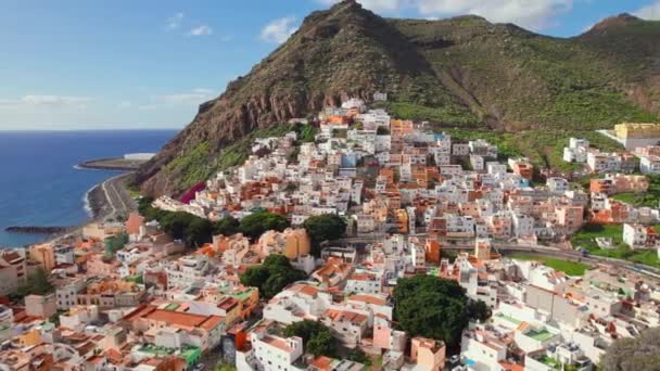 Flygfoto Över Vackra Färgglada Havet Staden San Andres Teneriffa Kanarieöarna — Stockvideo