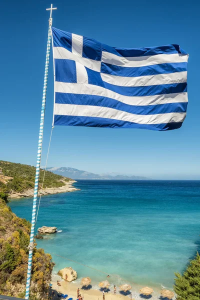 Griechische Nationalflagge Über Dem Xigia Schwefel Strand Auf Der Insel — Stockfoto
