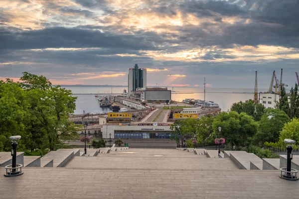 Odessa Ukraine Juni 2021 Hotel Odessa Und Kreuzfahrtterminal Hafen Von — Stockfoto