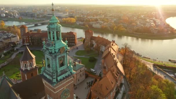 Historic Royal Wawel Castle Krakow Sunset Poland Aerial View Historical — Wideo stockowe