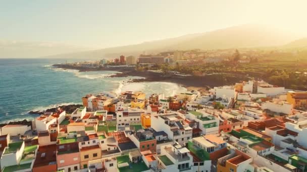 Luchtfoto Van Adembenemende Kustlijn Van Tenerife Eiland Bij Zonsopgang Canarische — Stockvideo