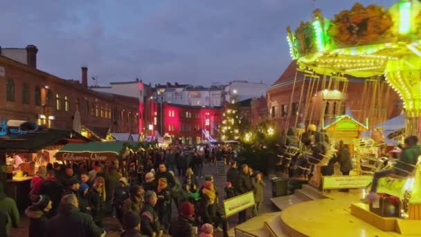 Berlin Niemcy Grudnia 2022 Tradycyjny Jarmark Bożonarodzeniowy Berlinie Niezidentyfikowane Osoby — Wideo stockowe