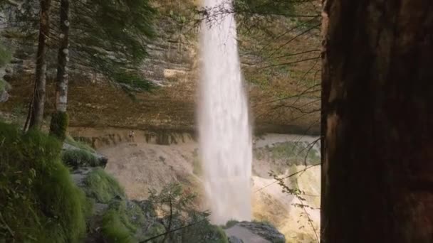 Красивий Вид Водоспад Перікнік Національному Парку Триглав Словенія Повільний Постріл — стокове відео