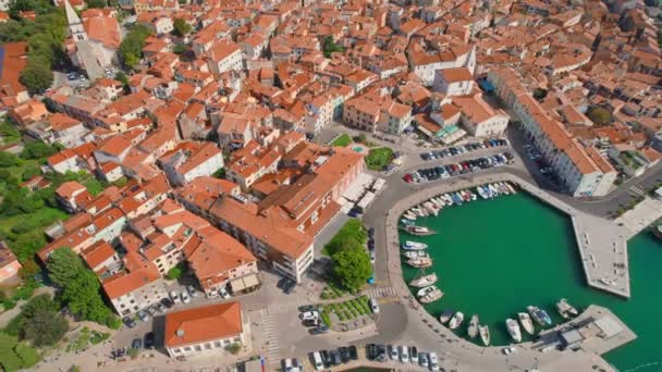 Schilderachtige Stad Izola Aan Adriatische Kust Regio Istrië Slovenië Luchtzicht — Stockvideo