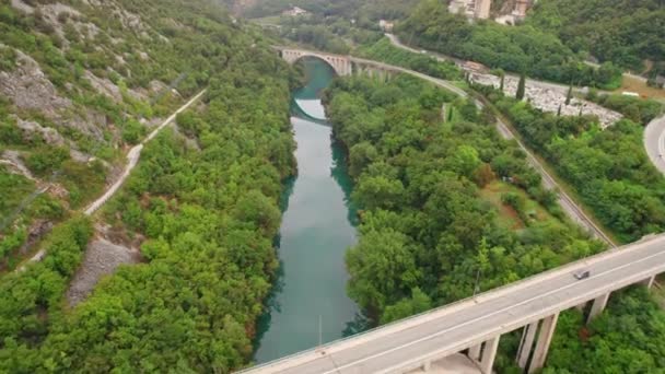 Slovenya Nın Batısındaki Nova Gorica Yakınlarındaki Soca Nehri Üzerindeki Solkan — Stok video