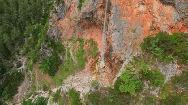 Luftaufnahme Des Rinka Wasserfalls Slowenischen Logar Tal Rinka Der Zweithöchste — Stockvideo