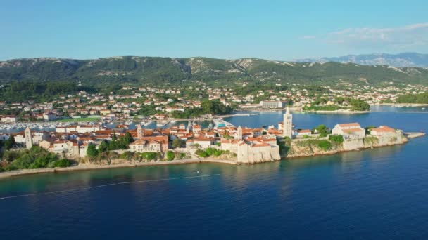 Hırvatistan Rab Adasındaki Rab Kasabası Güneş Doğarken Manzarası Katedralin Çan — Stok video