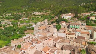 İspanya 'nın pitoresk şehri Estellencs, Mallorca, Balearic Adaları, İspanya. 