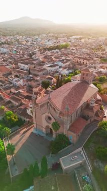 İspanya 'nın Balear Adaları' ndaki Mallorca kentindeki Arta kentinin hava manzarası. Parroquia dArta ve Sant Salvador Mayorka adasında.