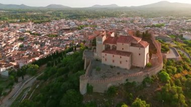 İspanya 'nın Balear Adaları' ndaki Mallorca kentindeki Arta kentinin hava manzarası. Parroquia dArta ve Sant Salvador Mayorka adasında.