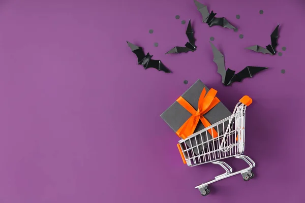 Spooky Halloween Composition Made Shopping Basket Halloween Decorations Sale — Stock Photo, Image