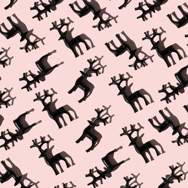 Pattern Black Deers Pink Background Minimalistic Christmas Concept — Stock Photo, Image