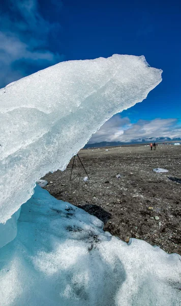 Giant Piece Iceberg Jokulsarlon Beach Iceland — Stockfoto