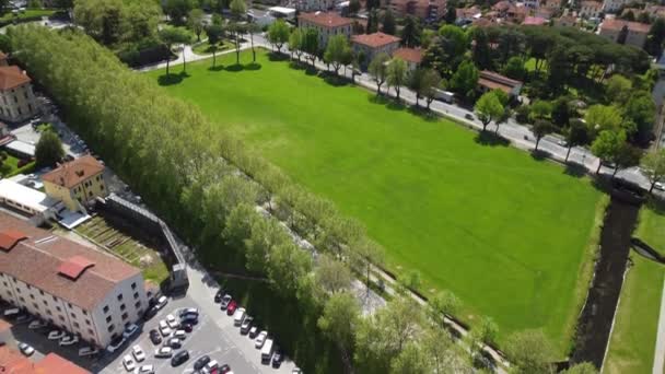 Letecký Pohled Město Lucca Jarní Sezóně Toskánsko Itálie — Stock video